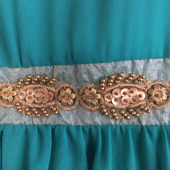 Francesca’s Dress - Emerald, Size M - Picture 3 of 5